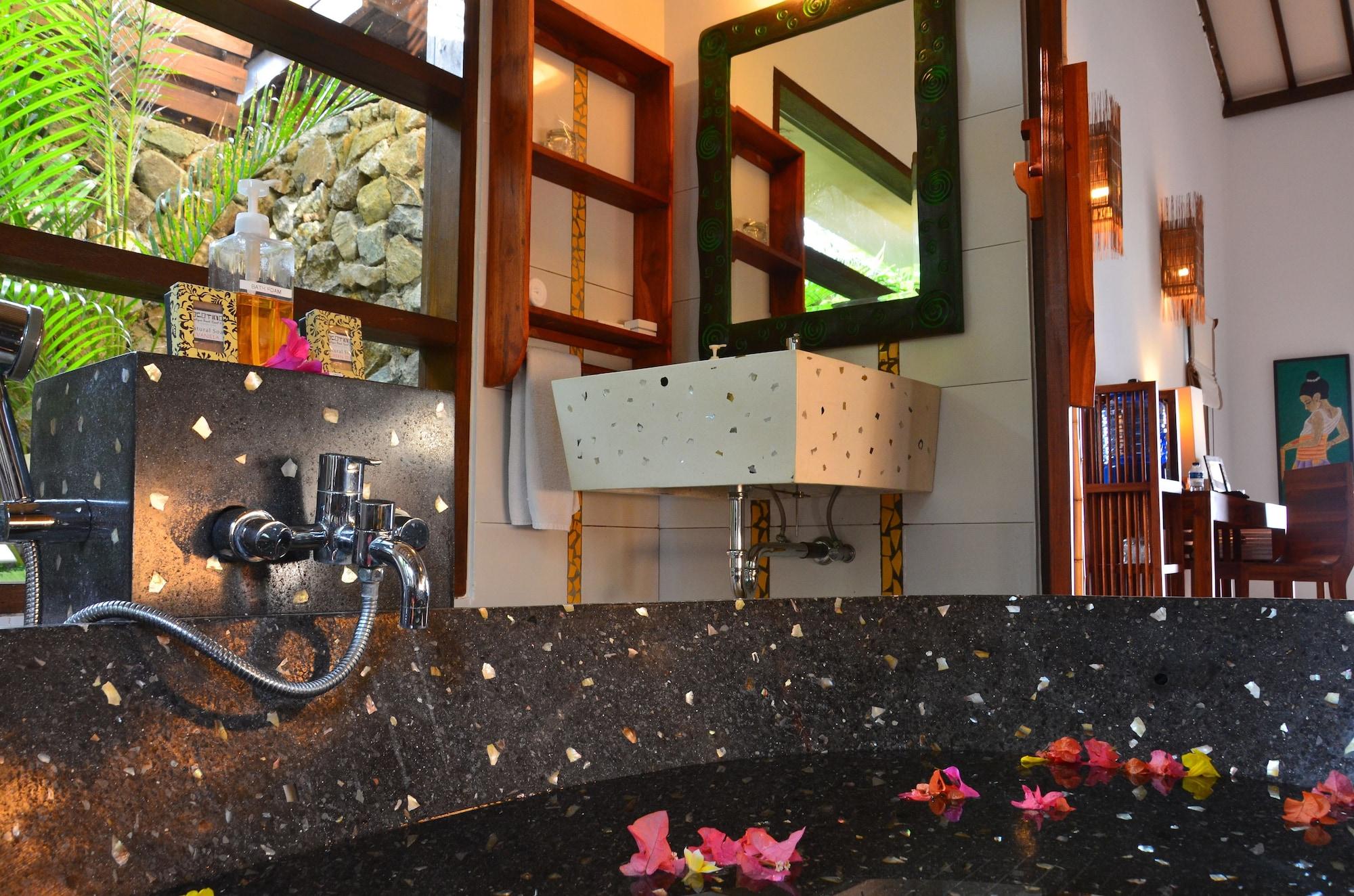 Cocotinos Sekotong Lombok Hotel Sekotong Barat Exterior photo