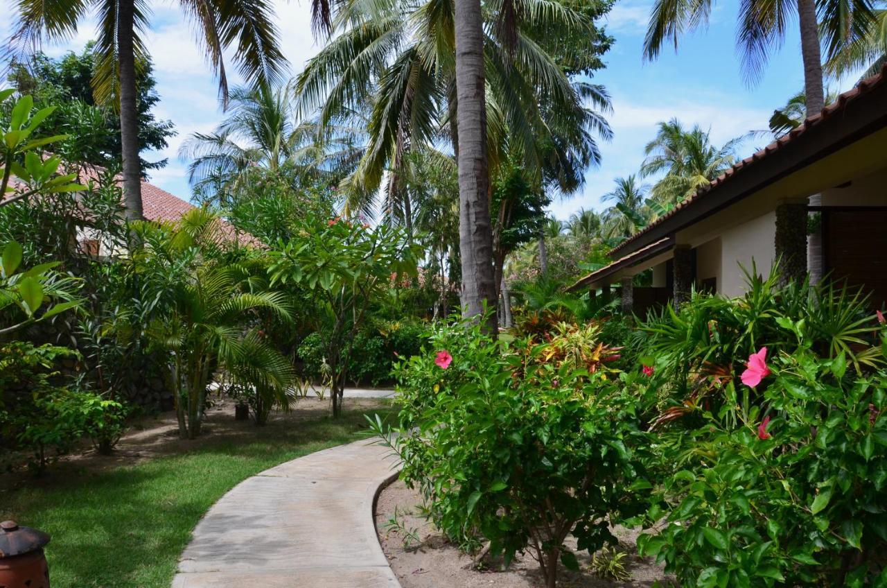 Cocotinos Sekotong Lombok Hotel Sekotong Barat Exterior photo